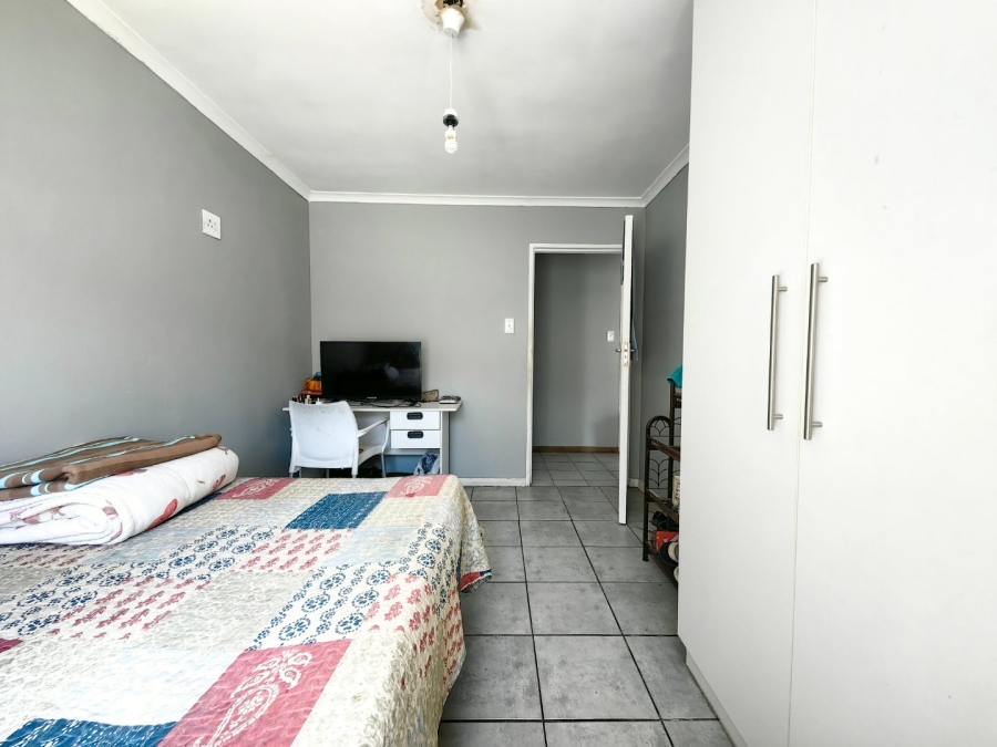 4 Bedroom Property for Sale in Richwood Western Cape
